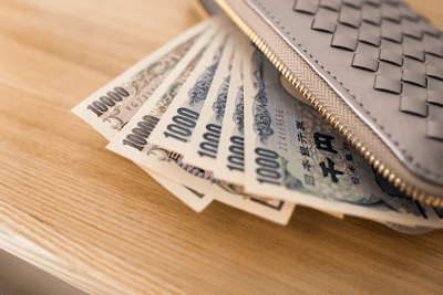 お金
