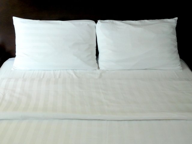 枕2つ