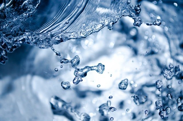水しぶき